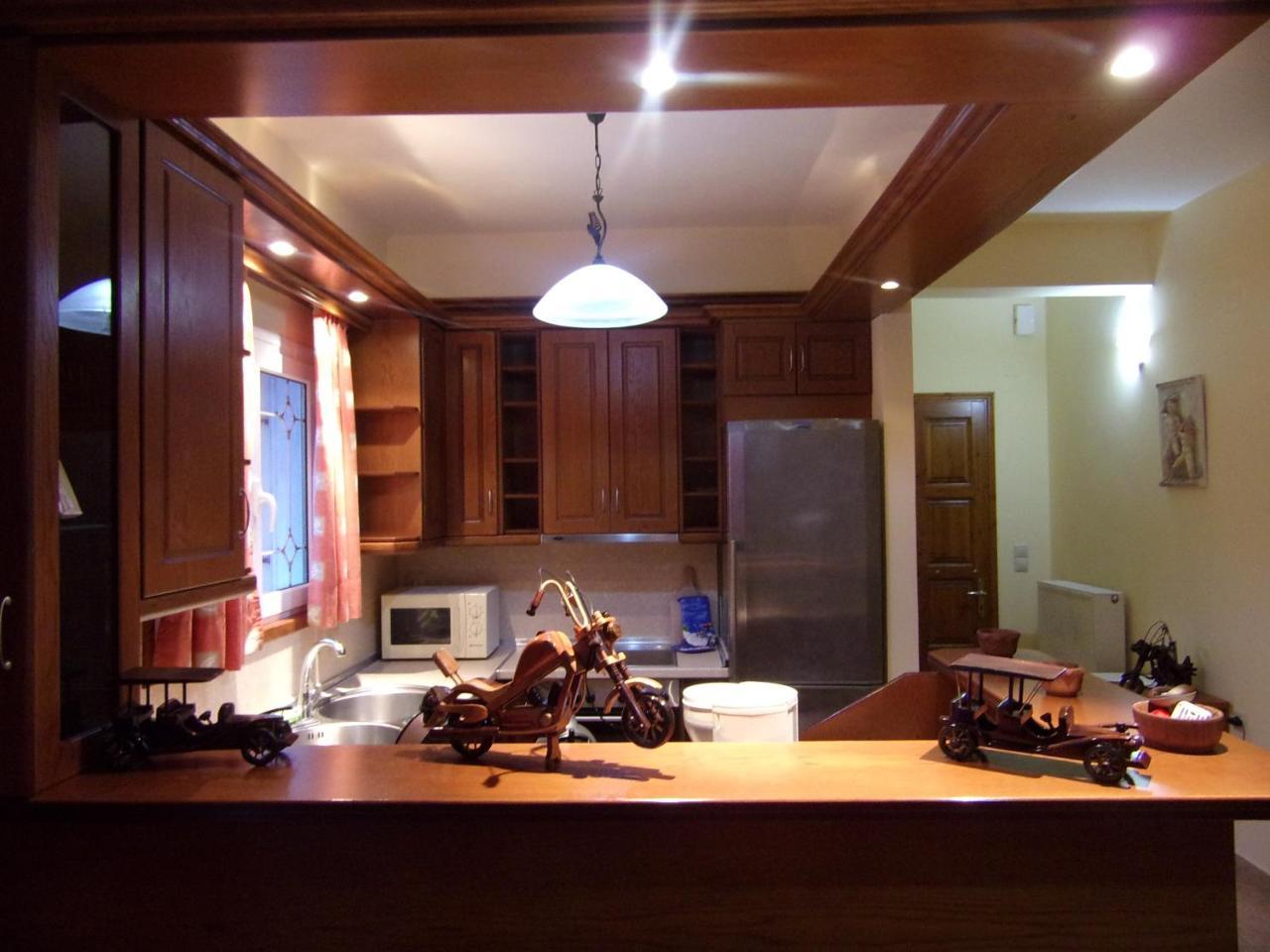 George'S Apartment Ипсос Экстерьер фото
